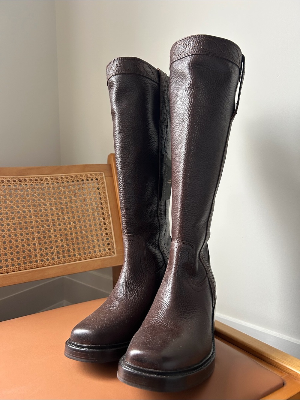 FRYE Brown Leather Boots - Picture 2 of 3